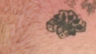 MATURE AMERICAN JACKS OFF HARD AND SPLATTERS COME ON FACE