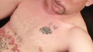 MATURE AMERICAN JACKS OFF HARD AND SPLATTERS COME ON FACE