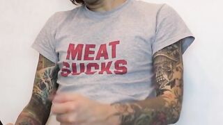 Ink-Stained Punk Amateur's Solo Masturbation & Fucking His Favorite Sex Toy