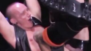 Hunky Handsome Guy Fucks His Buddy Hard And Deep In The Ass