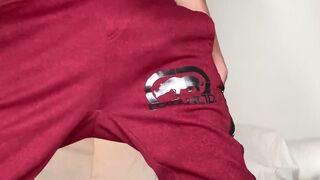 Athletic Hunk Josepth Bank's Ass-Spread Jerkoff Session