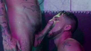 Hot & Horny - Romantic Shower Scene with Hunks ChrisDamnded And RomanTodd