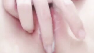 18 yo yo girl’s pink vagina