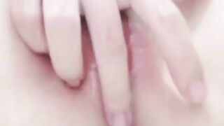 18 yo yo girl’s pink vagina