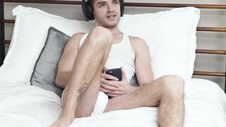 Hair Bear Daddy Fucks Twunk In Bed