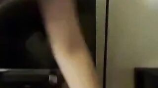 Curvaceous Amateur Babe Loves Playing With Her Pussy On WebCam