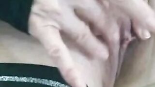 Mature Milf Gives Sensual Blowjob on Webcam - French MILF Amateur