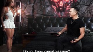 Blondie Babe Sara Blake Discovers Pleasure in Her First Anal Experience