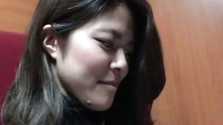 Quiet Corner Cafe - Steamy Glance at Hot Japanese Girl's Pussy