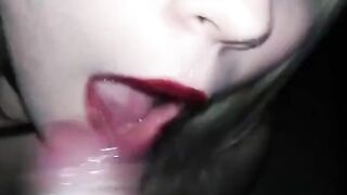 Amature Babe Gives Unforgettable Deepthroat & Facial cumshot
