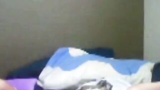 Elle's WebCam Show - French Babe Loves to Perform Live Online