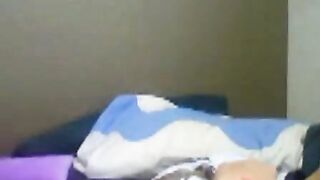 Elle's WebCam Show - French Babe Loves to Perform Live Online