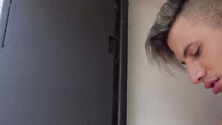 Petite-Latina-Babe-Leo's-Hardcore-Pounding