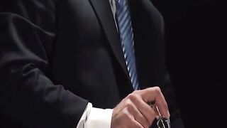 President Obama Finger-Fucks Gaping Hole Of Hot Blonde Babe
