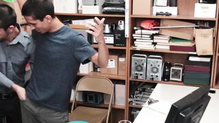 Thieving Latin Lass Gets Raw Fucking From Guard After Stealing