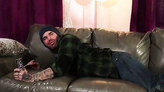Pounding Ponies - Petite Bombshell Stassie Sinclaire Gets Fucked Hard