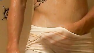 Hot Stud's Wet & Wild Shower Jerk-Off Session
