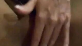 Hot Bombshell Livesex - Masturbating WebCam Girl Fucks Herself Live On Cam