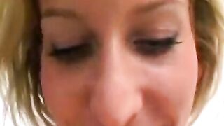 Deutschland-Amateure: Mature Blonde Sucks & Fucked Hard