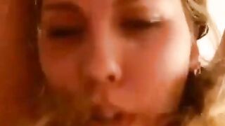 Amateur Anal with a Big-Ass Blonde in Stockings
