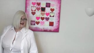 MILF Lacy Star's Older Man Encounter - POV Sex & Facial