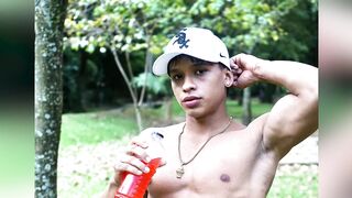 Ripped Muscle Latinos - Bodybuilder Showcase