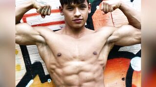 Ripped Muscle Latinos - Bodybuilder Showcase
