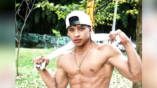 Ripped Muscle Latinos - Bodybuilder Showcase