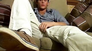 Hayden's Hot Jerk-Off Session - Footjob & Solo Male Masturbation
