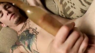 Tatted Up Babe Stuffs Her Pussy with an Automated Sex Toy