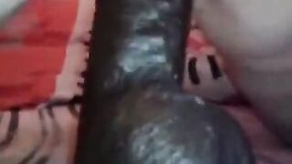 Amateur Gaping Adventure: Dildo Exploration With Curvy Babe