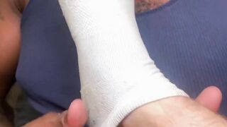 Black Hunk's Foot Worship Session with barely legal Amateur