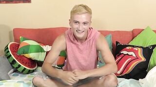 Hot Twink Jerks Off With Dildos And Touching His Own Dick