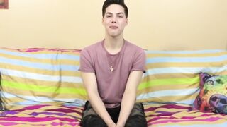 Twinks Ass-Fuck in Bedroom with Intense Orgasm