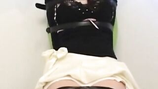 部屋に不法侵入して着衣緊縛