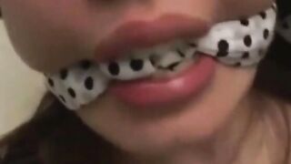 部屋に不法侵入して着衣緊縛
