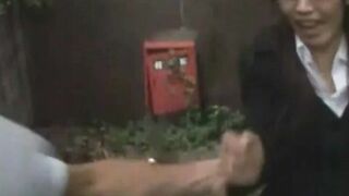 全裸でギロチン拘束され精液便所にされる先輩OL