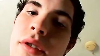 Hunter's Hot Straight Guy Solo Jack Off & Big Load