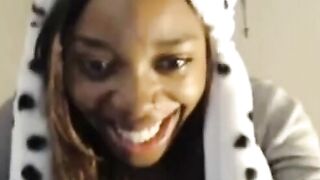 Black Girl's Solo Webcam Show