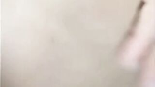 Wendy, una dominicana con grandes tetas naturales se masturba