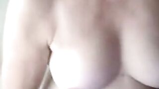 Amateur Asian Granny on Webcam Solo