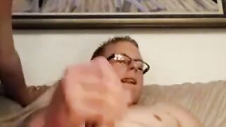 Super Big-Ass Amateur Facial on Webcam