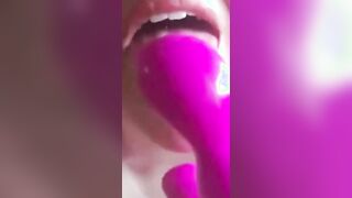 YOUNGENGLISHBBW – BLOWING MY VIBRATOR DRILLING MY SOAK LEAKING VAGINA