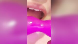 YoungEnglishBBW – Squeezing My Tits Sucking Off My Sex Toy
