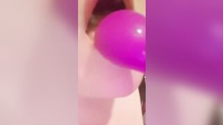 YoungEnglishBBW – Squeezing My Tits Sucking Off My Sex Toy