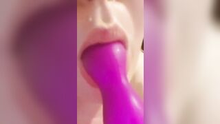 YoungEnglishBBW – Squeezing My Tits Sucking Off My Sex Toy