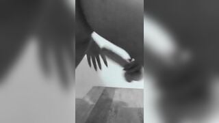Janda Sange bugil mainin memek