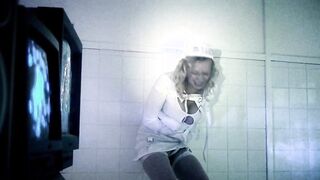 Blondie into a straightjacket has three-way with 2 doctors