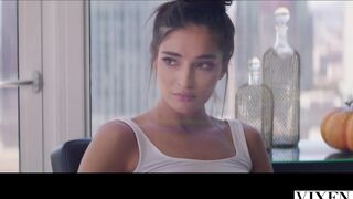 VIXEN Great Emily is the irresistible bad women for Manuel