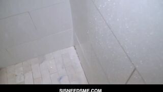 Pawg Stepsister Valentina Jewels 3 Way With Stepbrother And Cousin Arietta Adams After Catching Them Fucking pov